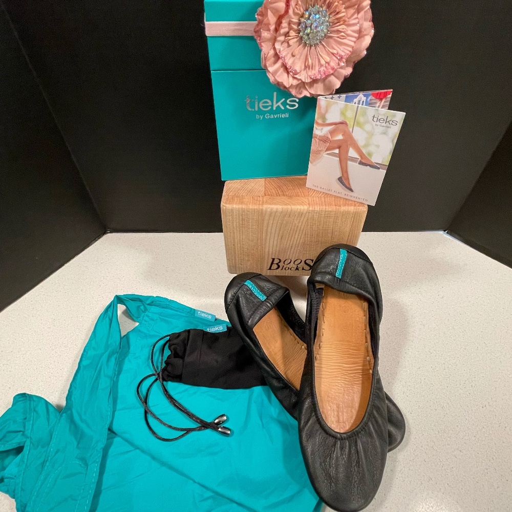 Tieks Full Grain Matte Black Leather Ballet Flats